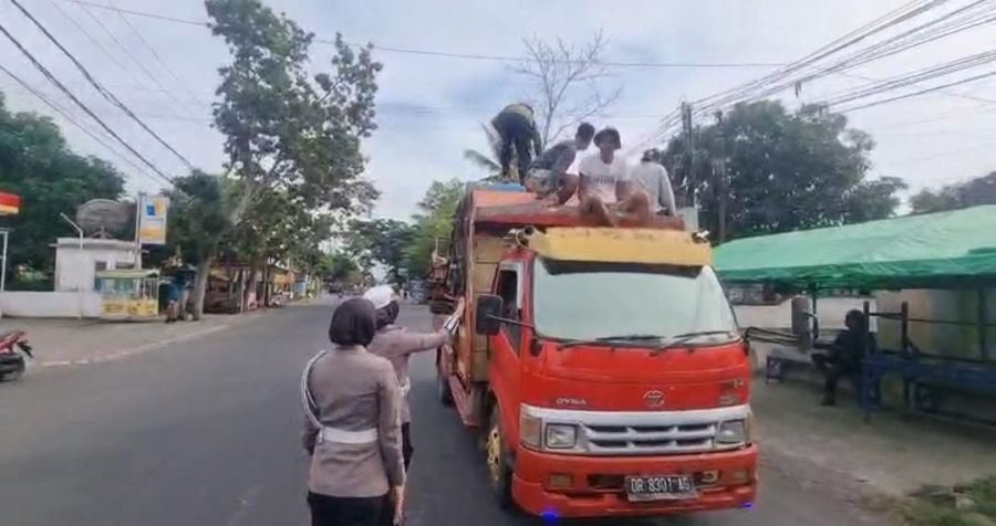 Tanpa Tilang! Satlantas Polres Lotim Mendukung Keselamatan di Jalan Raya dengan Penling