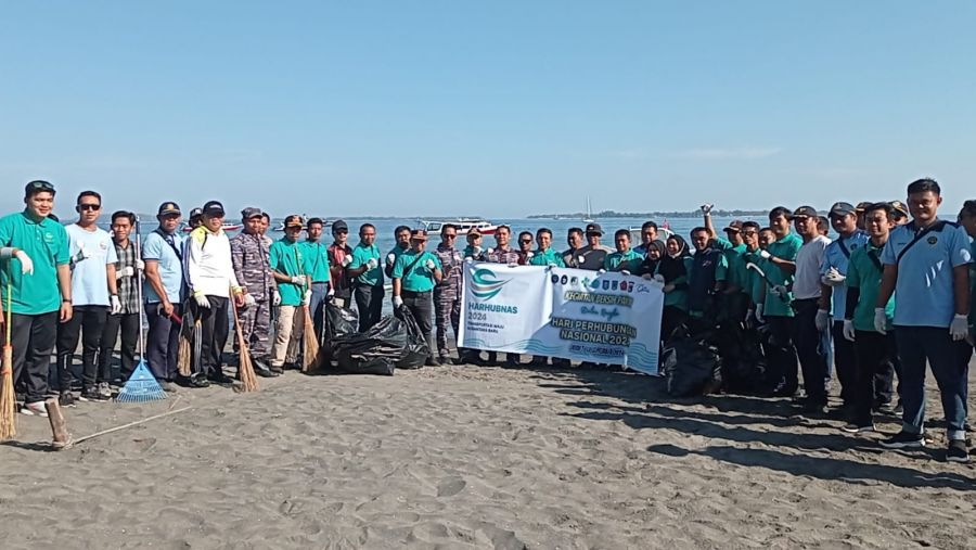 Bangsal Ceria: Aksi Bersih-Bersih Pantai Jadi Momentum Kebangkitan Eco-Tourism di Lombok Utara!
