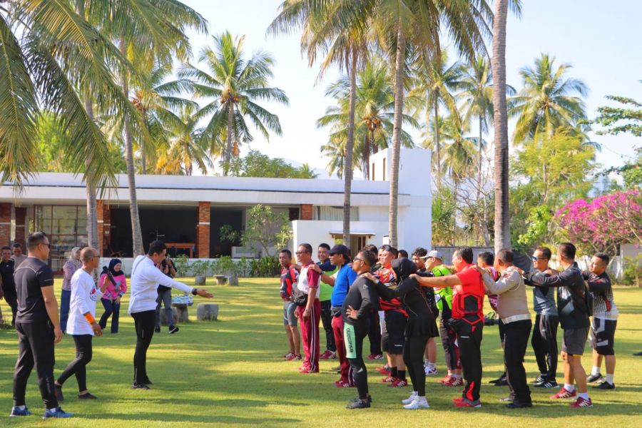 Pedal Bersatu, Tugas Terpadu: Gowes Mepolong Merenten Jilid 4 & Family Gathering Polres Lombok Utara