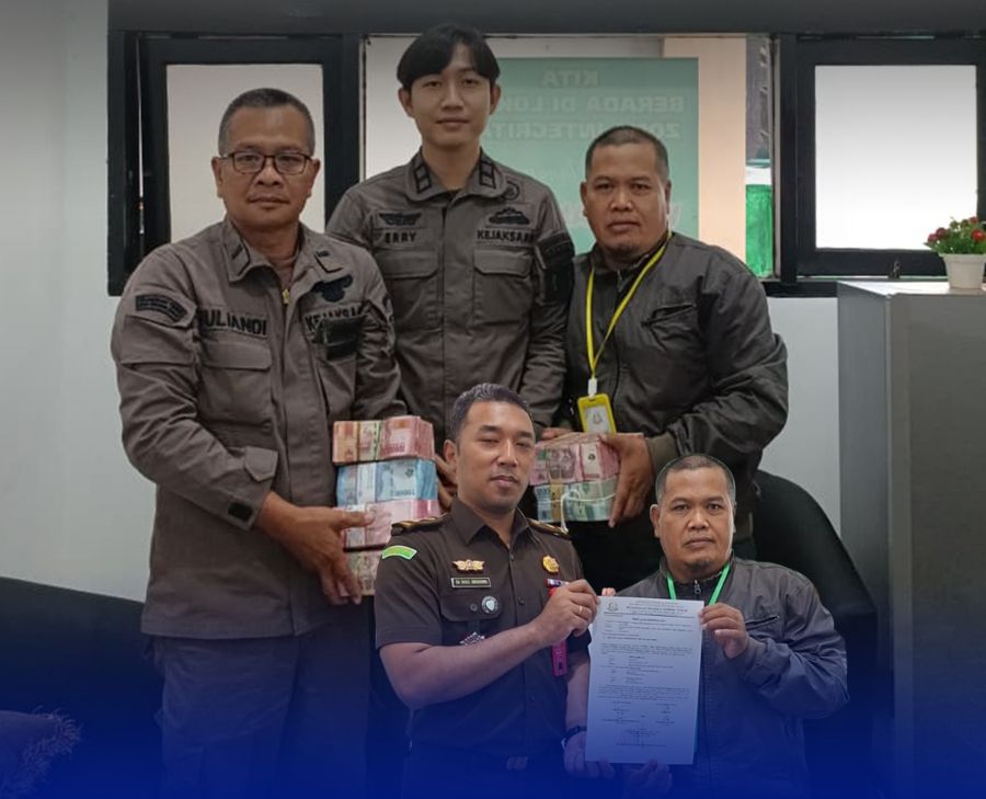 Kasus Chromebook: Kejari Lotim Terima Uang Pengganti Rp 500 JT dari Terdakwa CV Cerdas Mandiri