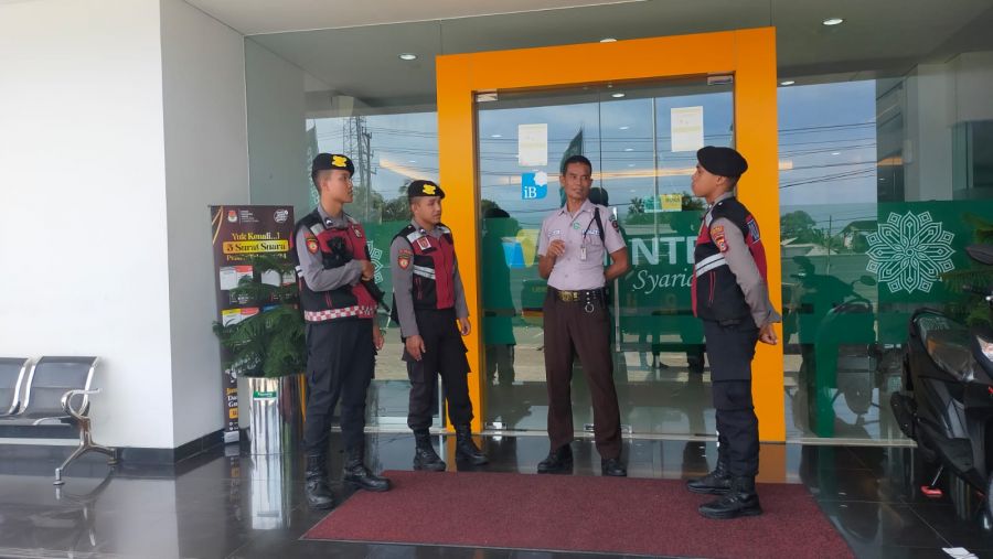 Patroli Cooling System: Satuan Samapta Polres KLU Kawal Pilkada 2024 dengan Rasa Aman dan Damai