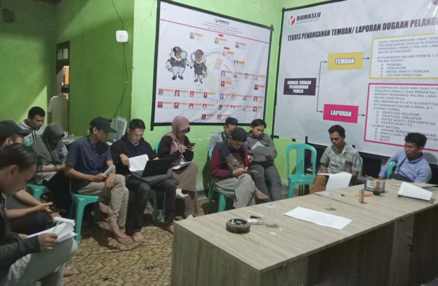 Pilkada Lombok Timur Diundur? Data Coklit Pemilih Amburadul di Sakra Barat