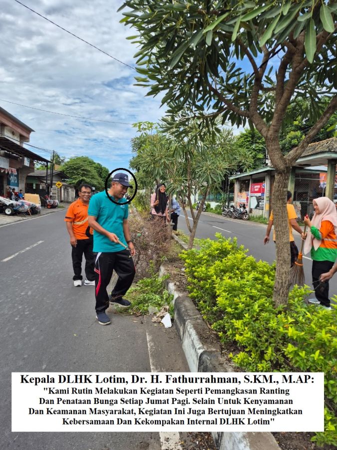 Program Jumat Bersih: DLHK Lotim Tingkatkan Pelayanan dan Kebersamaan di Kelayu Jorong
